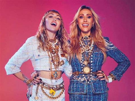 Miley Cyrus’ ‘mother’s Daughter’ Video Is A Tribute To Feminists Music Gulf News