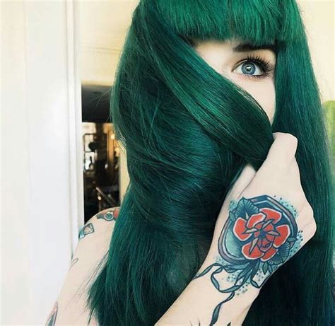 To make the hairdo appear even more striking, have the hair dyed blue and embrace the dark ombre. Pin by Samantha Rodriguez on ♡☆Hair n Nails☆♡ | Dark green ...
