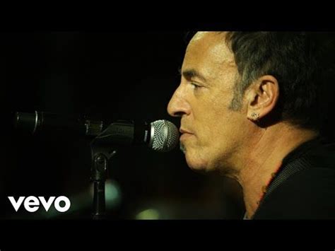 When two people pull the ends of the cracker, it makes a bang and breaks, revealing contents within. Bruce Springsteen - Blue Christmas (Live At The Carousel ...