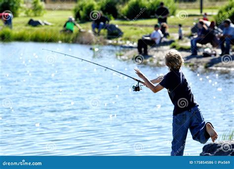 Boy Fishing Images Download 10556 Royalty Free Photos Page 6