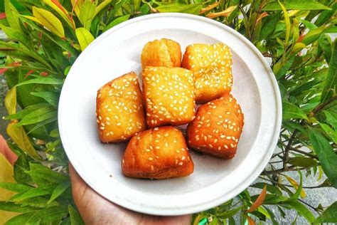 Resep bolang baling si kue bantal jajanan khas semarang. Nama Lain Odading di Berbagai Wilayah Indonesia yang Unik