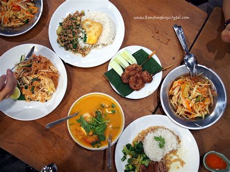 After so many visits to tang pin kitchen in ss2, i think i can be considered a frequent customer now. Thai Street Food @ Go Thai, SS2 - KAMPUNGBOYCITYGAL