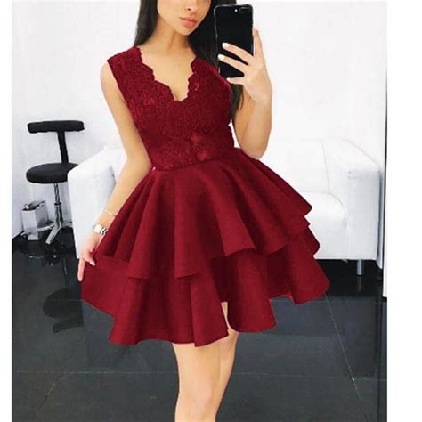 V Neck Lace Lovely Short Girls Homecoming Dress 2018 Graduation Semi Formal Cocktail Party Dress