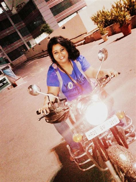 indian lady riding bike 73 indiagirlsonbike women empowerment of india