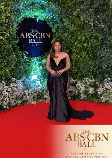 Look Gma Tv Celebrities And Bosses Grace The Abs Cbn Ball Philstar Life