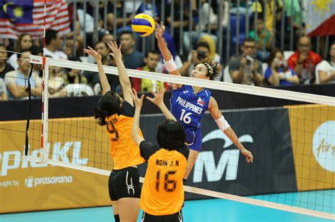 Cebu city, philippines / centre for international education Aby Maraño nabs first spot in PH women's volleyball roster