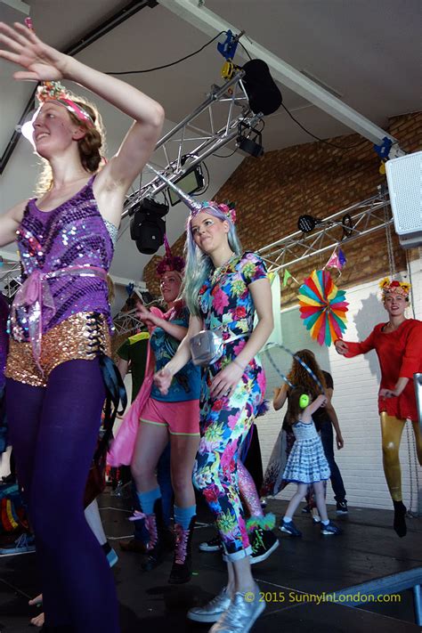 Rewind travels back in time to uncover the untold story of a genre of music that defined an entire generation, still prevalent in today's music world. How Morning Gloryville has Changed Raves in London