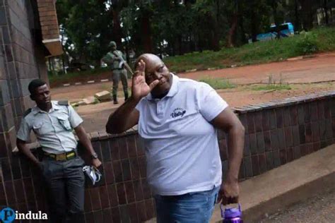 Police Officer Points Gun At Job Sikhalas Lawyer At Harare Magistrates Court