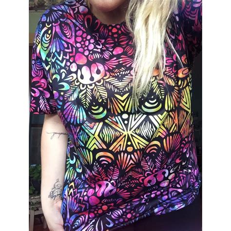 Tie Dye Shirt By Blynnxoxo On Instagram Zentangle Pinterest Lojas