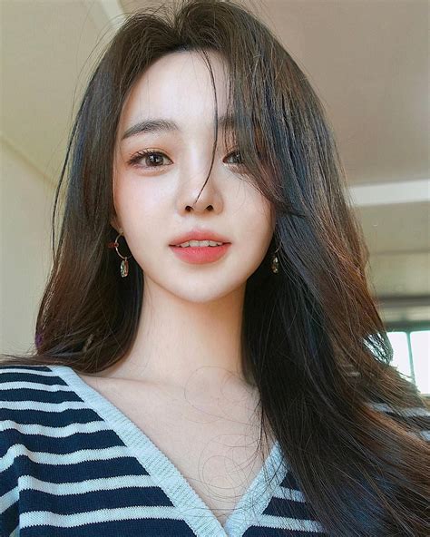 instagram gyeongbyeol new in 2019 korean beauty girls ulzzang korean girl ulzzang girl