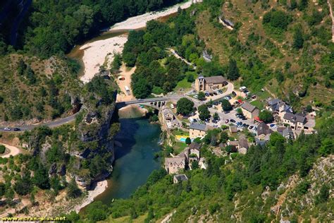 Saint Chely Du Tarn Dans Les Gorges Du Tarn 48 Saint Martin Water