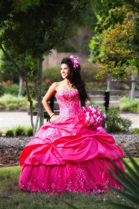Austin Quinceanera Photographers | Quinceanera Photography in Austin TX