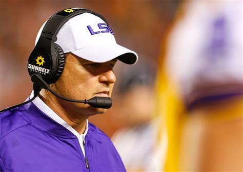 Les Miles Says He Accepts LSUs Decision To Fire Him But Cant Imagine