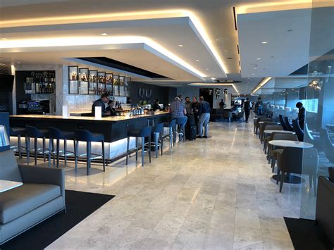 United Lounge Sfo