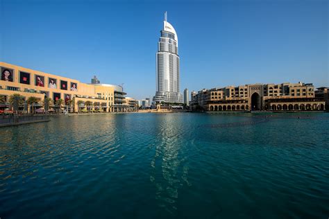 Burj Lake Dubai Mall And The Address Dubai Uae Dubai Mall Addressing