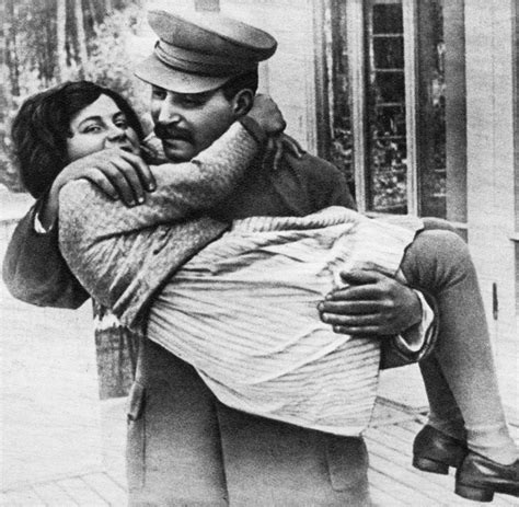 Diktatorenkind Das Traurige Leben Der Stalin Tochter Swetlana Welt