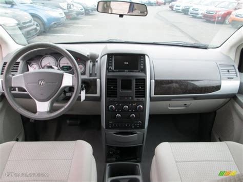 2010 dodge caravan grand sxt wiper transmission 16059898 (fits: 2010 Dodge Grand Caravan SXT Medium Slate Gray/Light Shale ...