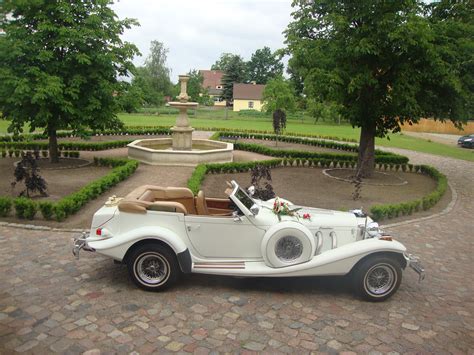 Mieten Sie einen Oldtimer & Hummer-Stretchlimousinen als Hochzeitswagen