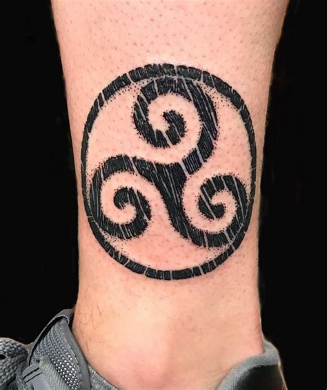 30 Pretty Triskelion Tattoos You Will Love Style Vp Page 22