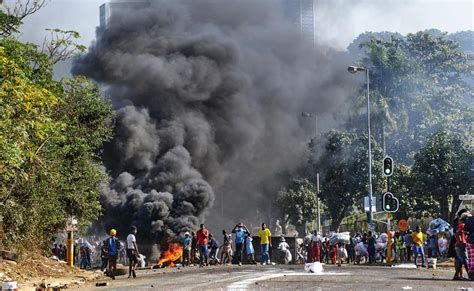 Zuma 45 Dead As Riots In South Africa Spread To Durban