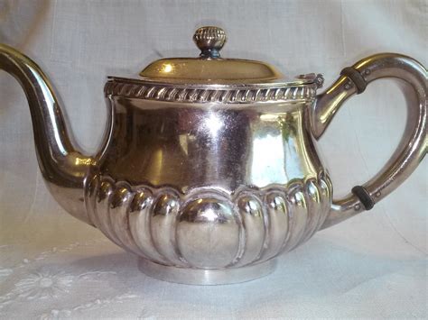 Reed And Barton Silver Soldered Tea Pot 2900 Navy Officers