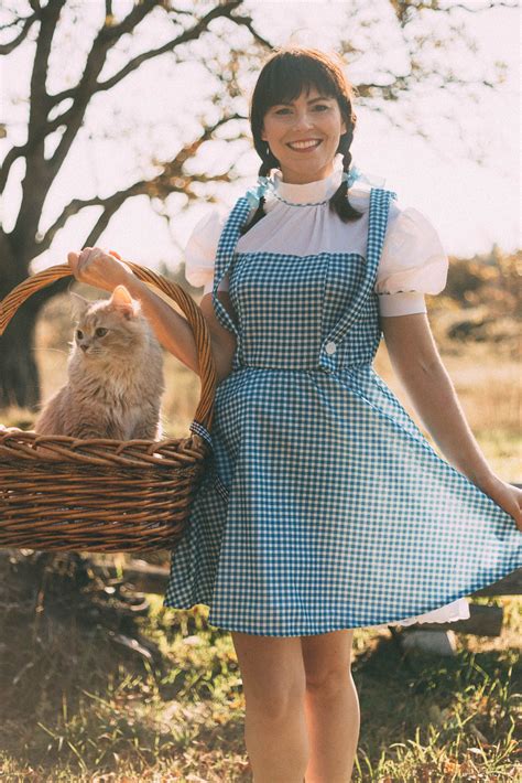 Wizard Of Oz Dorthy Costume Halloween Vintage Toto Idea Diy Vintage Retro Costume C