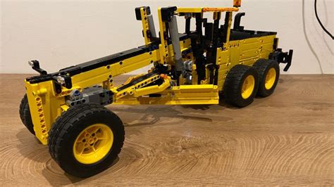 Lego Technic 42114 6x6 Volvo Articulated Hauler