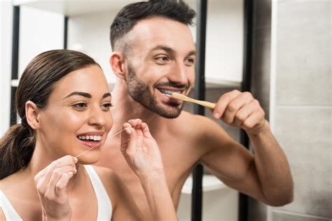 Brushing And Flossing The Right Way To Do It High Street