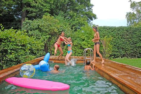 Abkühlen, schwimmen und entspannen in swimmingpools & gartenpools rechteckig, rund aufstellpool, einbaupool bestelle jetzt und genieße den sommer! Biotop - Bio Pool for Mini Garden in the Middle of Vienna