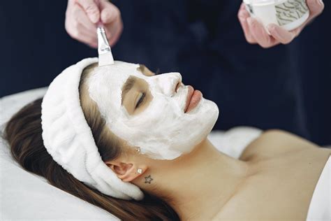 Are Facials Worth It In Hinsdale Reflexion Spa