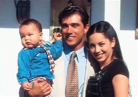 Issabela camil, esposa de sergio mayer, da fuertes declaraciones sobre el … Bárbara Mori y Sergio Mayer junto a su hijo tras 20 años ...