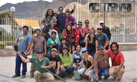 Fotos Ciro El Ngel Del Colca Mira El Detr S De C Maras De Los Actores En Arequipa Am Rica