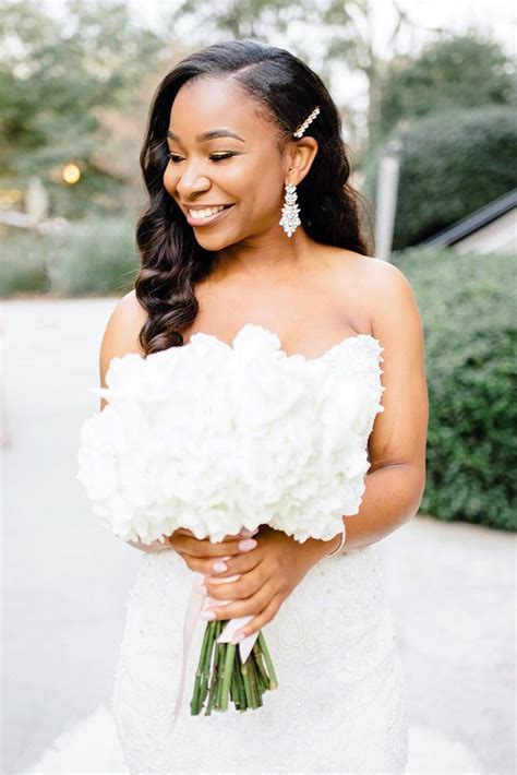 Black Women Wedding Hairstyles Loose Curly Haire With Side Pin Unique 2 Chic Black Wedding