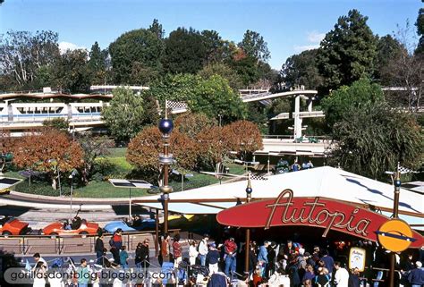 Gorillas Dont Blog Final Autopia Images From December 1998