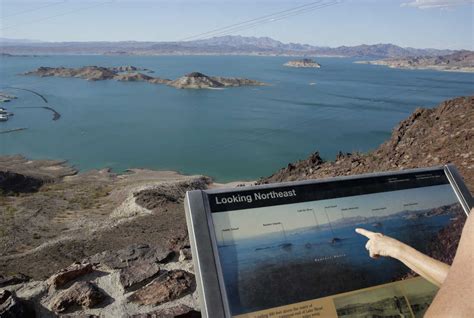 As Lake Mead Levels Drop The West Braces For Bigger Drought Impact Npr