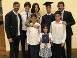 Raúl González y Mamen Sanz, orgullosos de su hijo mayor