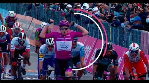 El maillot rosa ha sido esquivo para los pedalistas cafeteros, el primero de ellos fue rigoberto urán quien terminó el giro, en el año 2013, en la segunda posición; Vídeo: El Giro de Italia 2021, en directo y on line en ...