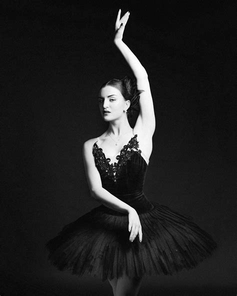 Black Swan Joy Womack Is An American Ballet Dancer She Is The First
