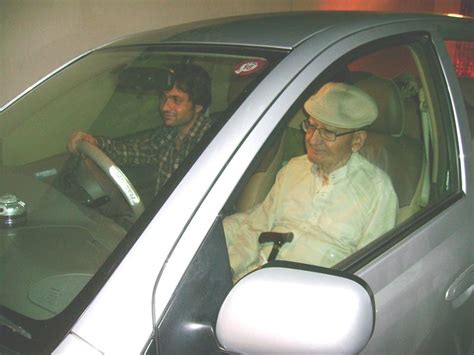 Agha khani firqa ka asal chehra | playback studio. Images of Agha Khani Payshwaaa - Page 3