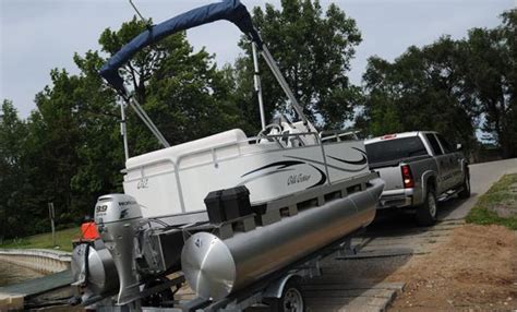 Research 2009 Gillgetter Pontoon Boats 613 Outfitter On