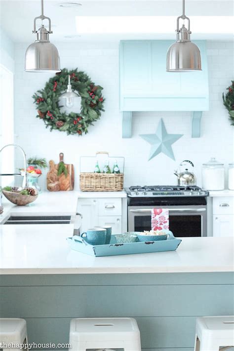 Check spelling or type a new query. Christmas Decorating Ideas Interior Design Ideas - Home Bunch