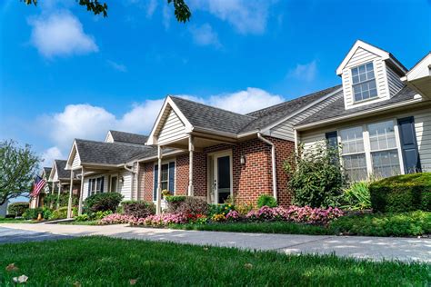 10 Key Things to Look for When Choosing a Retirement Community