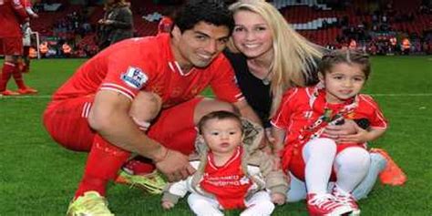 €15.00m* jan 24, 1987 in salto, uruguay. Biography of Luis Suárez - Assignment Point