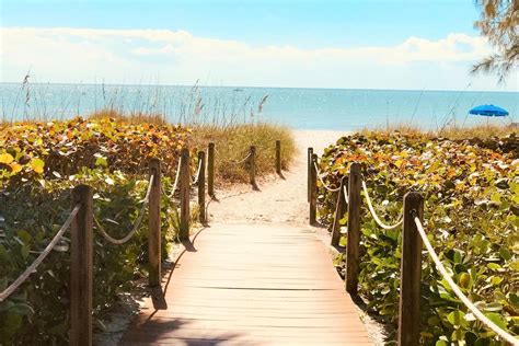 Where To Stay On Sanibel Island Fl Best Areas And Hotels
