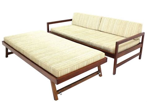 Solid Walnut Frame Mid Century Modern Trundle Pull Out Daybed Mid