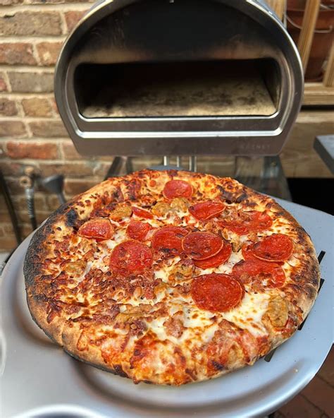 Raos Homemade Brick Oven Crust Pizzas Review The Kitchn