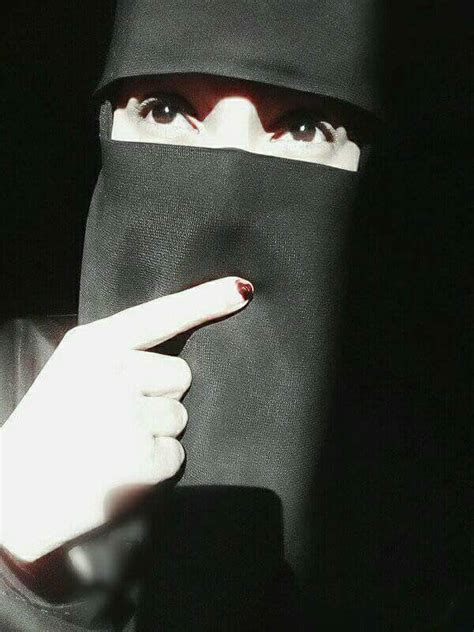 Pin By Aminah Sheikh On Friiiiier Arab Girls Hijab Niqab Girl Hijab