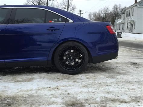 Ford Taurus Custom Wheels 20x85 Et 30 Tire Size 24545 R20 X Et