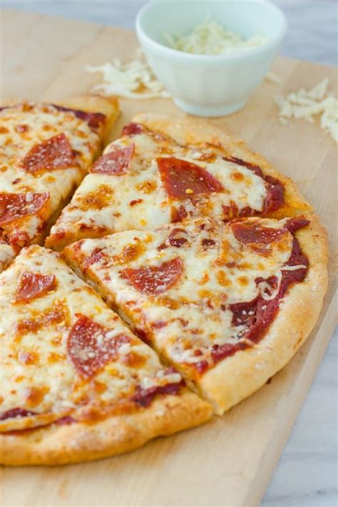 The Best Gluten Free Pizza Crust Recipe Gluten Free Pizza Crust