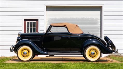 1935 Ford Deluxe Roadster At Chicago 2021 As F204 Mecum Auctions